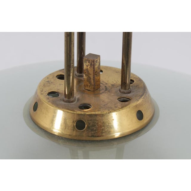 Brass and Curved Glass Pendant attributed to Pietro Chiesa for Fontana Arte, Italy, 1940s For Sale - Image 9 of 14