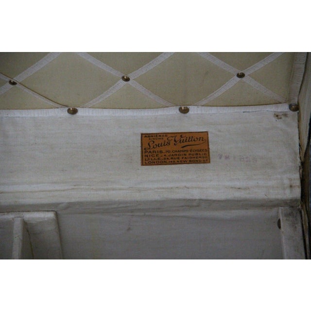Antique Cube-Shaped Leather Trunk by Louis Vuitton, 1890s For Sale - Image 17 of 18