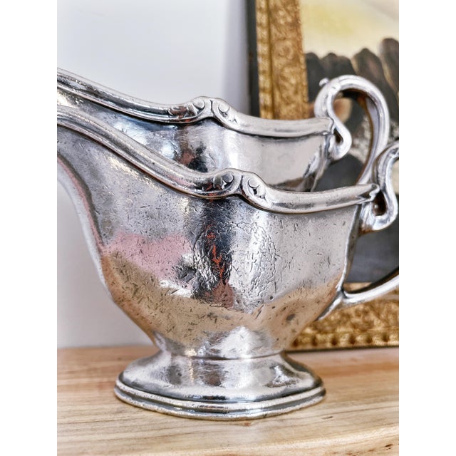 Metal Pair of Antique 1920s Silver Plated St Francis Hotel Sauce Boats For Sale - Image 7 of 10