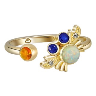 Crab Gold Ring With Opal in 14k Gold For Sale