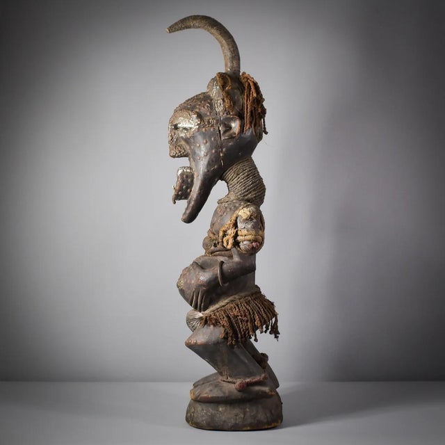 Wood Early 20th Century Songye Nkishi Power Fetish Figure For Sale - Image 7 of 12