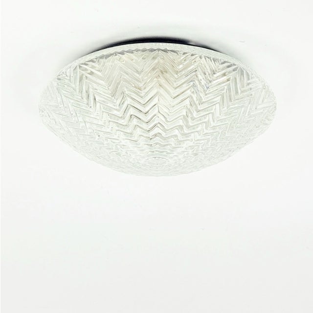 Glashütte Limburg Mid-Century Modern Art Deco Geometric Transparent Glass Flush Mount From Limburg, Germany, 1970s For Sale - Image 4 of 10