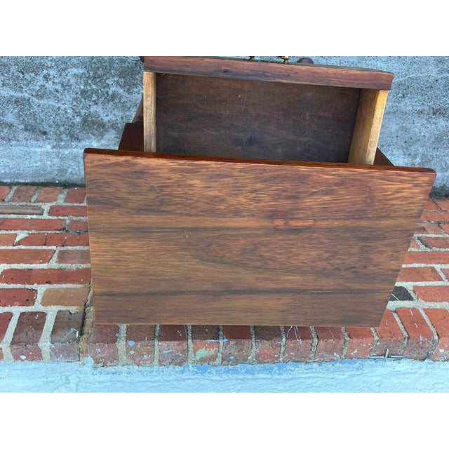 American Antique 19th Century Georgian-Style Single Drawer Side Table For Sale - Image 3 of 12