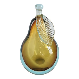 Livio Seguso Murano Italy Pear Form Paper Weight For Sale