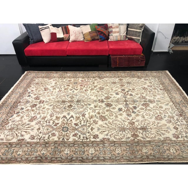 1960s 1960s Vintage Floral Design Turkish Anatolian Rug For Sale - Image 5 of 11