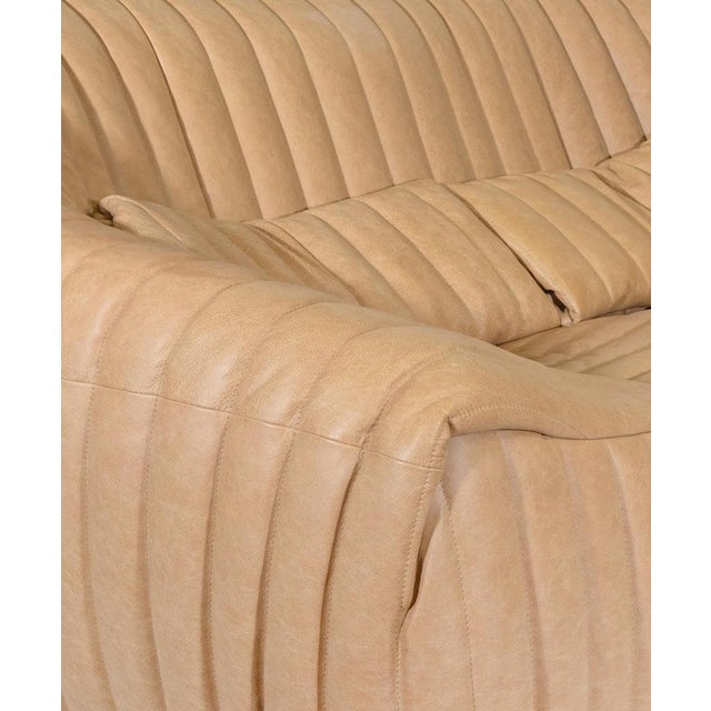 Beige Sandra Sofa in Leather by Annie Hiéronimus, Italy, 1980s For Sale - Image 8 of 13