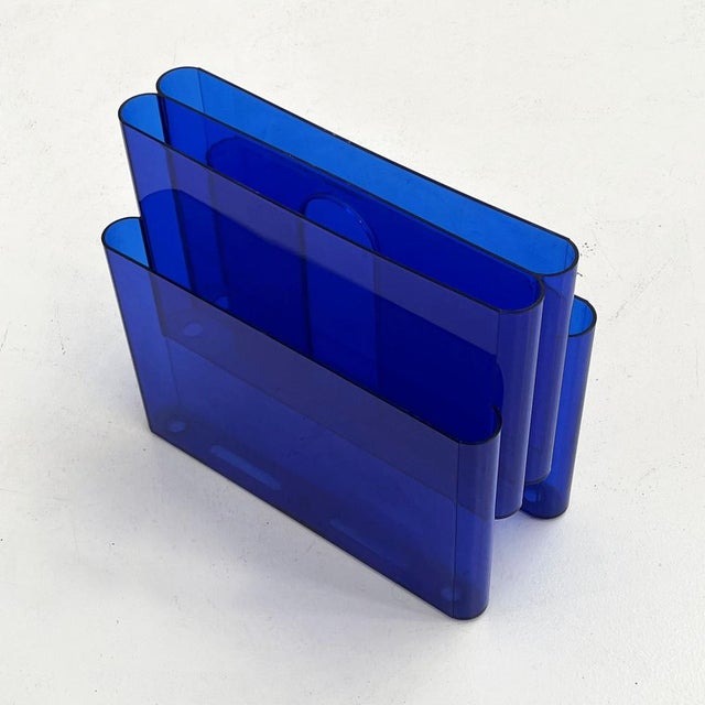 Modern Blue Acrylic Glass Magazine Rack by Giotto Stoppino for Kartell, 1970s For Sale - Image 3 of 6
