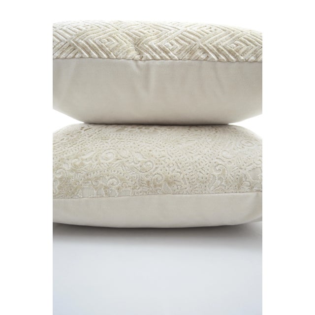 Modern FirmaMenta Italian Geometric Cream Linen Velvet Lumbar Pillow For Sale - Image 4 of 5