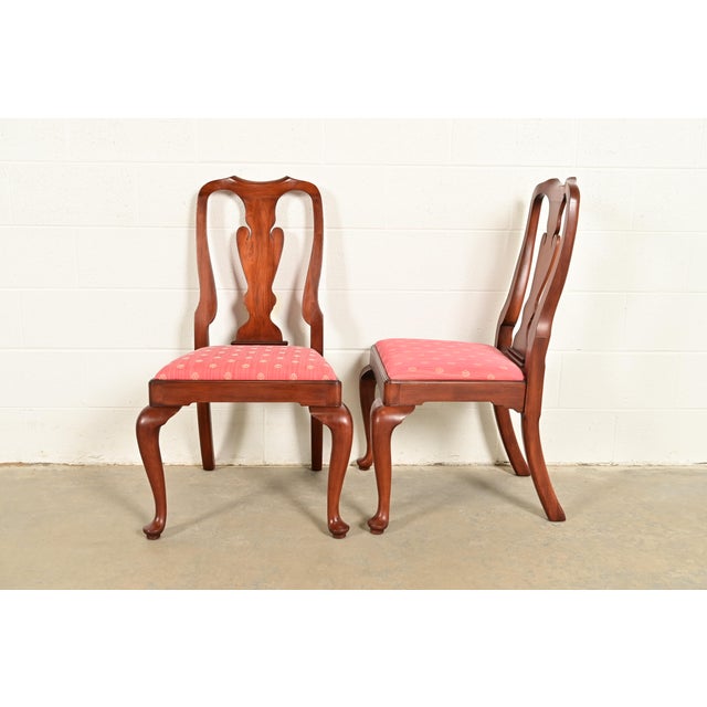 Henkel Harris Queen Anne Solid Cherry Wood Dining Chairs, Set of Six For Sale In South Bend - Image 6 of 14