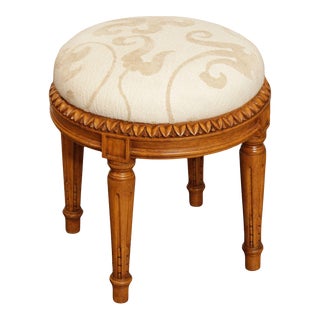Late 20th Century French Louis XVI Style Round Carved Stool For Sale