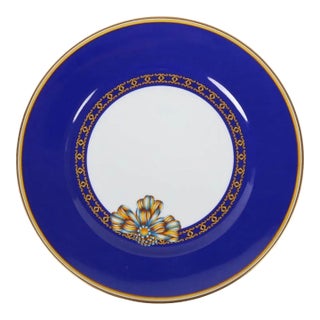 Authentic Hermès Cocarde De Soie Porcelain Dinner Plate 1 of 16 Available For Sale