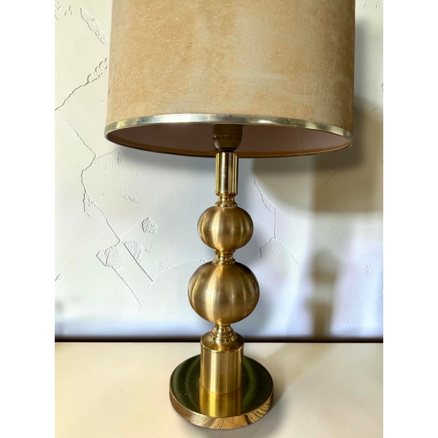 Vintage Boulanger Brass Table Lamp with Original Shade, France, 1970s For Sale - Image 6 of 8