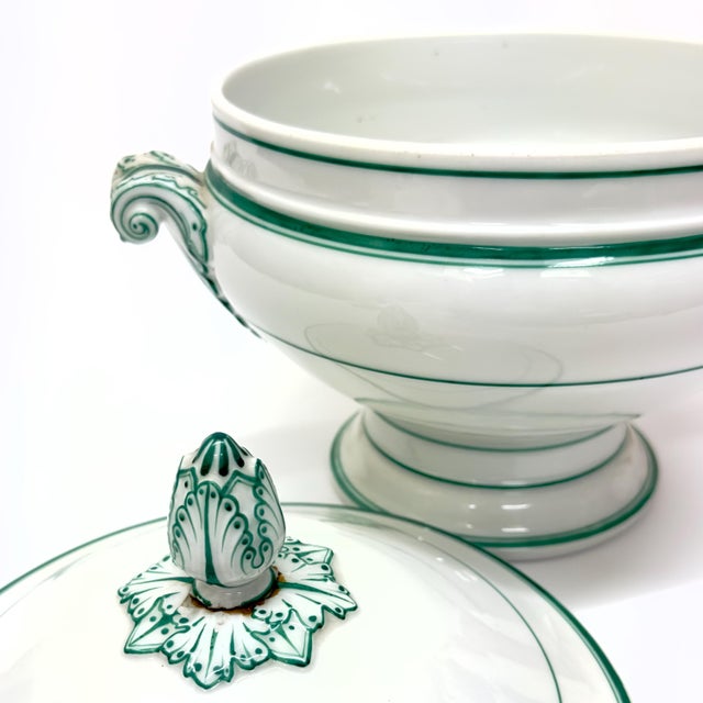 Green Early 20th Century Vintage White and Green Soup Tureen For Sale - Image 8 of 10