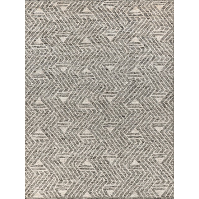 Exquisite Rugs Eaton Hand-Knotted New Zealand Wool & Bamboo Silk Charcoal/Ivory Rug-8'X10' For Sale