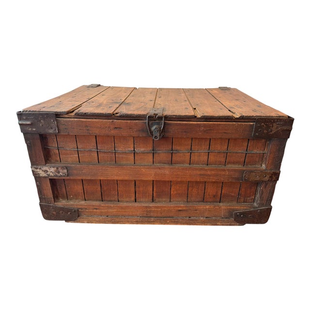 Farmhouse Antique First National Stores Wooden Shipping Crate With Lid – Wire Reinforced Grocery Transport Basket – Coffee Table Storage Chest For Sale - Image 3 of 18