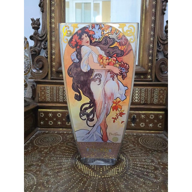 1950s Vintage Art Nouveau Vase in Glass, 1950 For Sale - Image 5 of 14