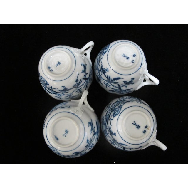 Meissen Blue Onion Porcelain Scallop Rim Coffee Cup & Saucer Set of 4 For Sale - Image 12 of 16