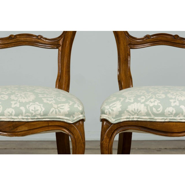 Set of 10 Antique French Louis Philippe Walnut Dining Chairs, Late 19th Century For Sale In New York - Image 6 of 18