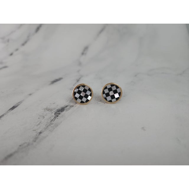 2020s Checkered Mother of Pearl & Onyx Cuff Links with 14k Yellow Gold Bezel, 2 Pieces For Sale - Image 5 of 6