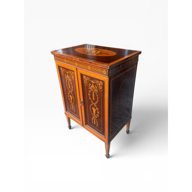 Pair of Early 20th Century Federal Revival Inlaid Marquetry Nightstands / Bedside Cabinets For Sale In Boston - Image 6 of 14