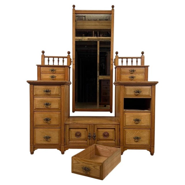 19th Century English Oak Dressing Chest by T. Simpson & Sons For Sale - Image 3 of 14