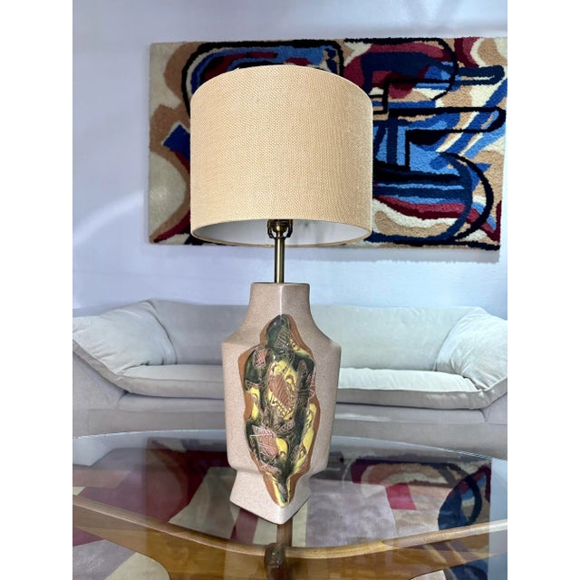 1950s Marianna Von Allesch Ceramic Table Lamp With Etching on Two Corners For Sale - Image 11 of 12