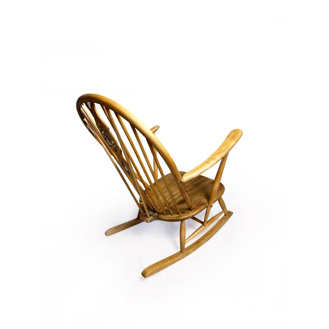 Mid-Century Modern Elm Wood Rocking Chair from Ercol, 1970s For Sale - Image 9 of 15