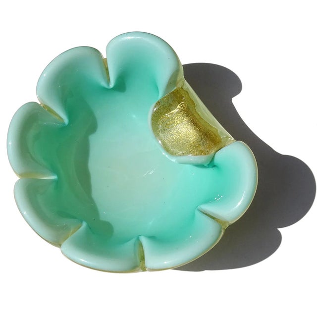 Murano Vintage Murano Seguso Gold Flecks Aqua Green Celadon Italian Art Glass Scalloped Flower Bowl Dish For Sale - Image 4 of 7