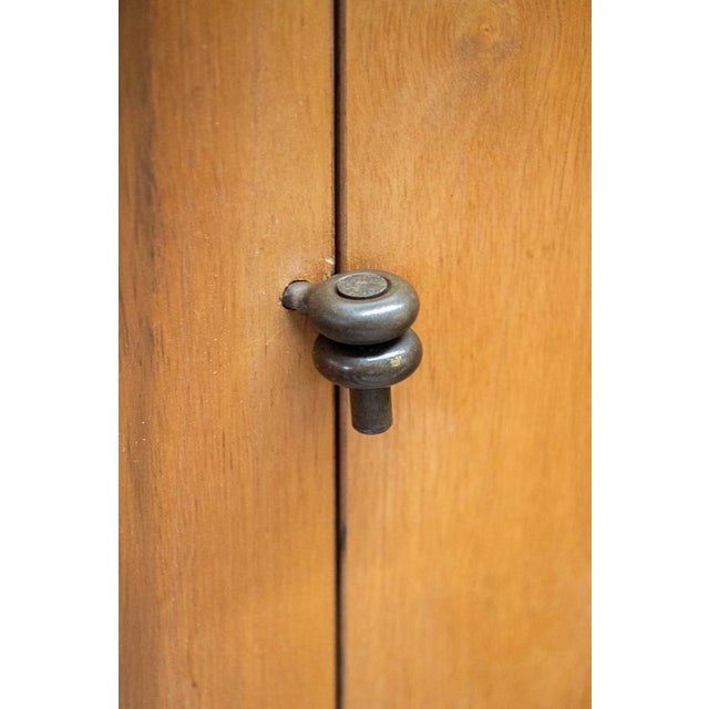 Bernini Scuderia Horizontal Four-Door Walnut Sideboard by Carlo Scarpa for Bernini Italia, 1977 For Sale - Image 4 of 9