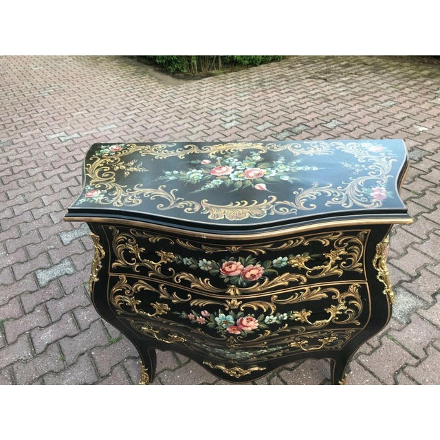 1950s French Louis XVI Black Floral Beech Commode Chest For Sale - Image 4 of 10