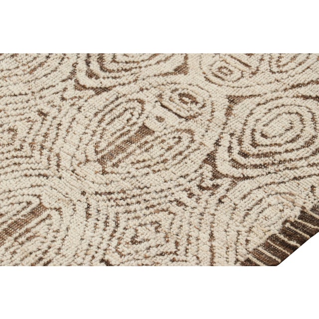 Rug & Kilim’s Moroccan Style Rug in Beige-Brown With Geometric Patterns For Sale In New York - Image 6 of 7