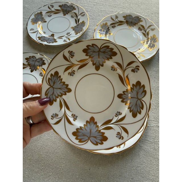 Campaign Antique Grosvenor Rosslyn Bread Plates Set of Five 6.5 Inch English Bone China For Sale - Image 3 of 9