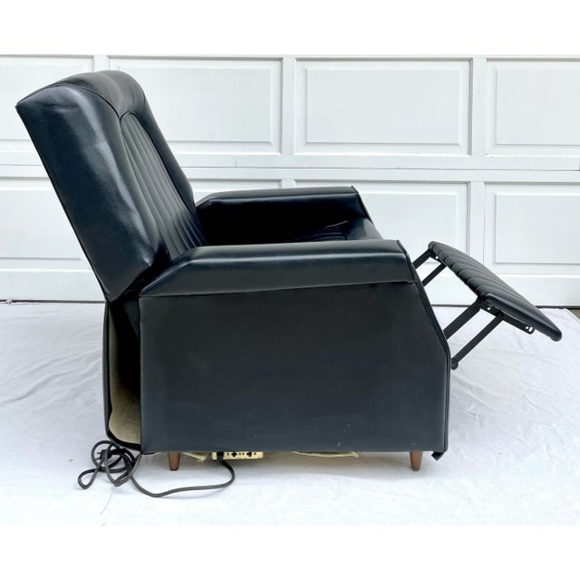 Mid 20th Century Mid-Century Modern Black Recliner Lounge Chair For Sale - Image 5 of 13