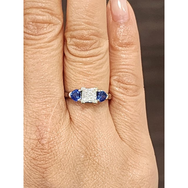 Modern 2.00 Ct Natural Diamond & Sapphire Ring Size 7 For Sale - Image 3 of 9