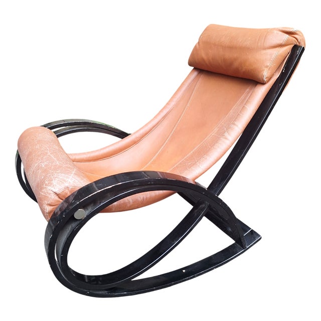 Burgundy Leather Mod. Sgarsul Rocking Chair by Gae Aulenti for Poltronova, 1970s For Sale