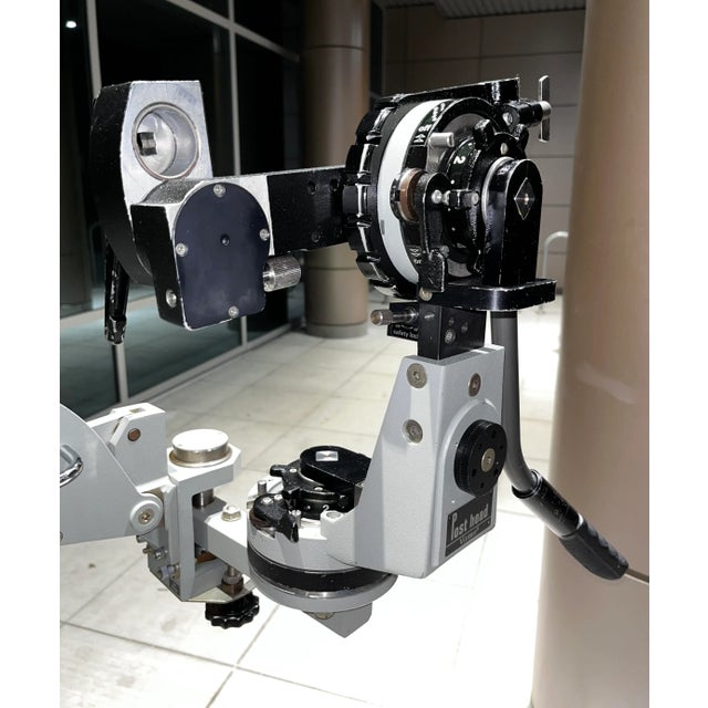 Vinten Professional Broadcasting Tri-Track Dolly & Jib Arm With Post Head Camera Base For Sale - Image 4 of 12