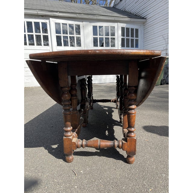 19th Century Antique English Massive Oval Gate-Leg Drop-Leaf Dining Table For Sale - Image 5 of 12