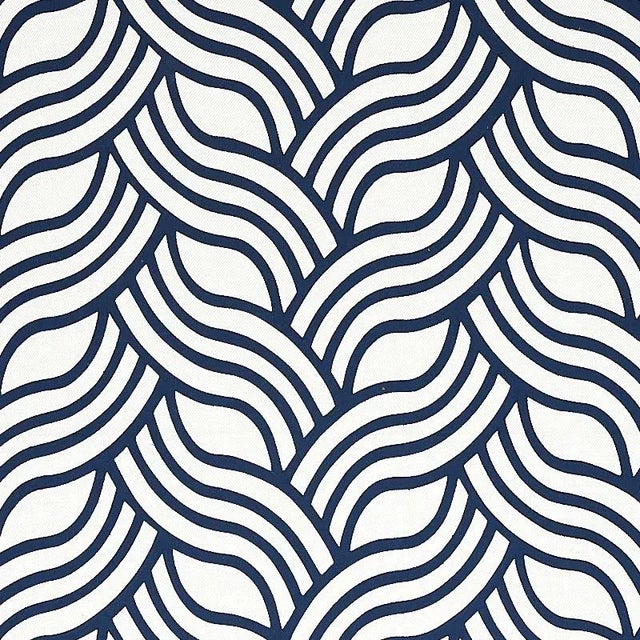 Abstract Sample - Schumacher Sangomar Applique Fabric in Navy For Sale - Image 3 of 3