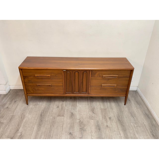 Mid Century Modern Dresser For Sale - Image 10 of 12
