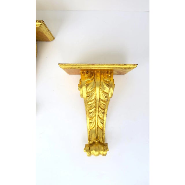 Gold Italian Gold Gilt Giltwood Wall Shelves Acanthus Leaf Design, Pair For Sale - Image 8 of 12