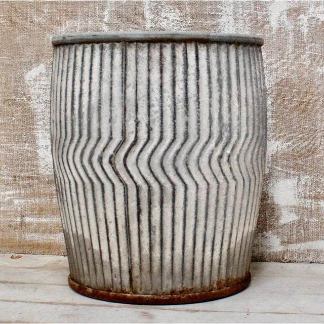 Vintage English Galvanised Dolly Tub Planter, 1940 For Sale - Image 4 of 11
