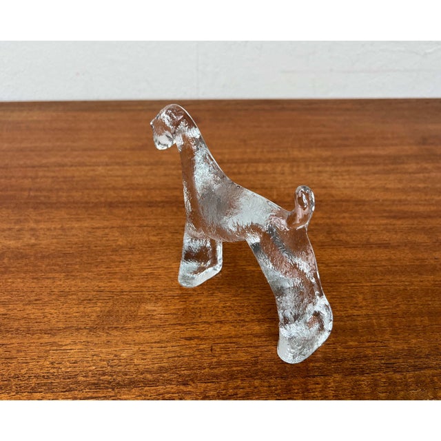Vintage Swedish Glass Kennel Series Airedale Terrier Sculpture by Bertil Vallien for Kosta Boda, 1970s For Sale - Image 17 of 18