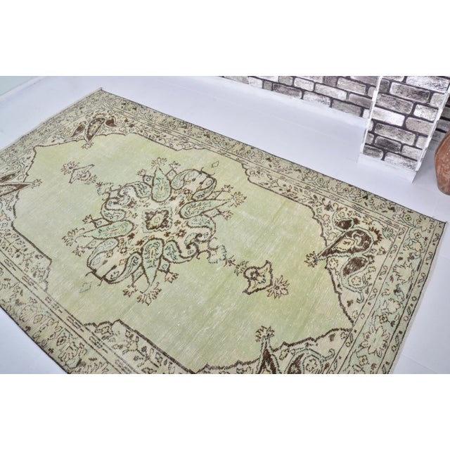 Art Deco 1960s Vintage Green Decor Hand Knotted Area Living Room Rug For Sale - Image 3 of 11