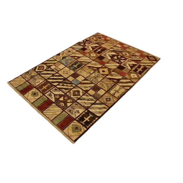 With strict standards of craftsmanship and quality of materials used this modern inspired hand knotted Gabbeh rug is a...