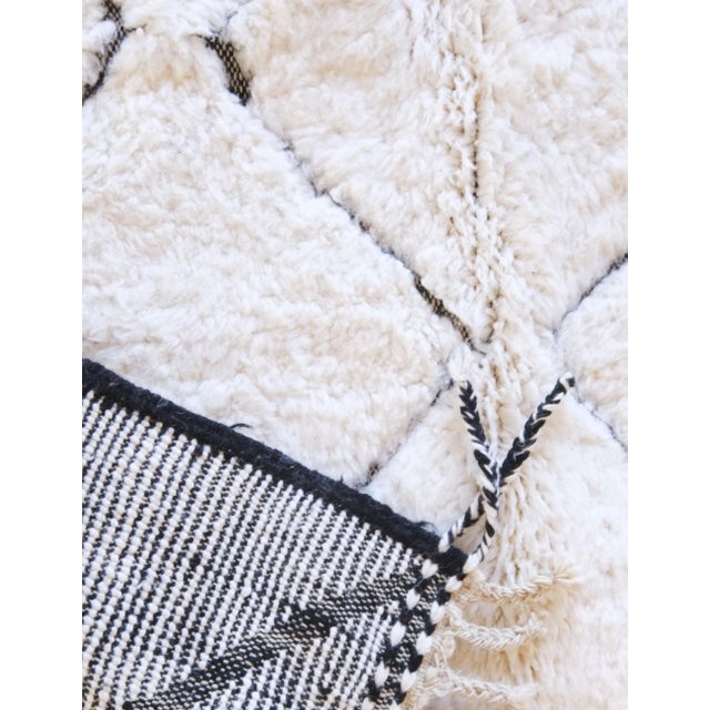 White Beni Ourain Rug - 6.8 X 4.4 Ft For Sale In Cleveland - Image 6 of 8