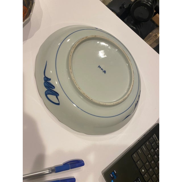 1960s Blue and White Floral Chinoiserie Bowl Large For Sale - Image 9 of 10