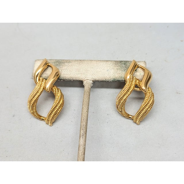 American Vintage 1992 Signed Napier Goldtone Textured & Smooth Link Pierced Earrings-2 Pieces For Sale - Image 3 of 6