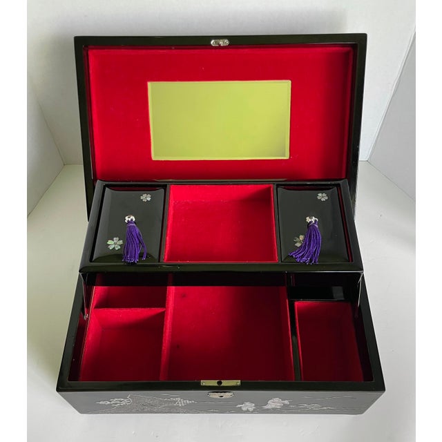 Paint Vintage Black Lacquer Asian Jewelry Box With Mother of Pearl Inlay For Sale - Image 7 of 12