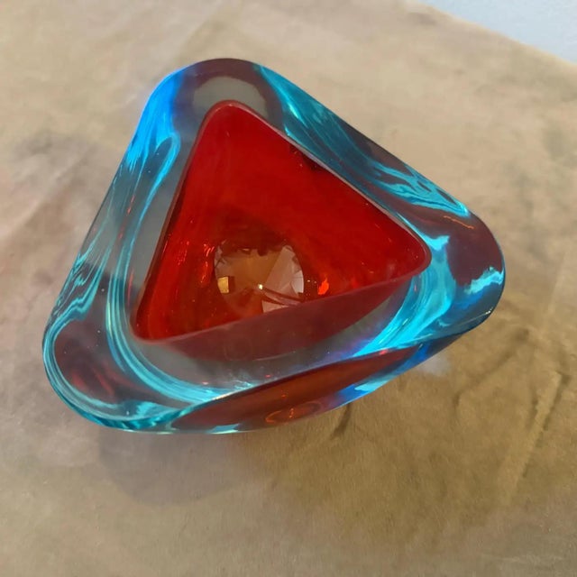 1970s Seguso Space Age Sommerso Red and Blue Murano Glass Bowl For Sale - Image 12 of 12