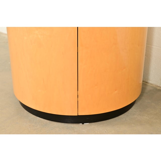 Brown Milo Baughman Style Birdseye Maple Drum Side Table by Henredon For Sale - Image 8 of 12